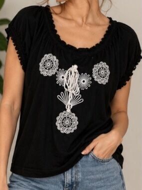Grace‎ Elements Black Top